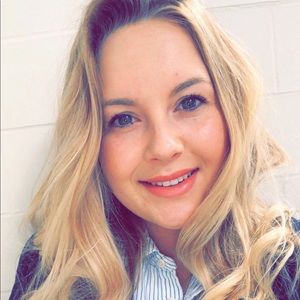 Meet your Posher, Alicia